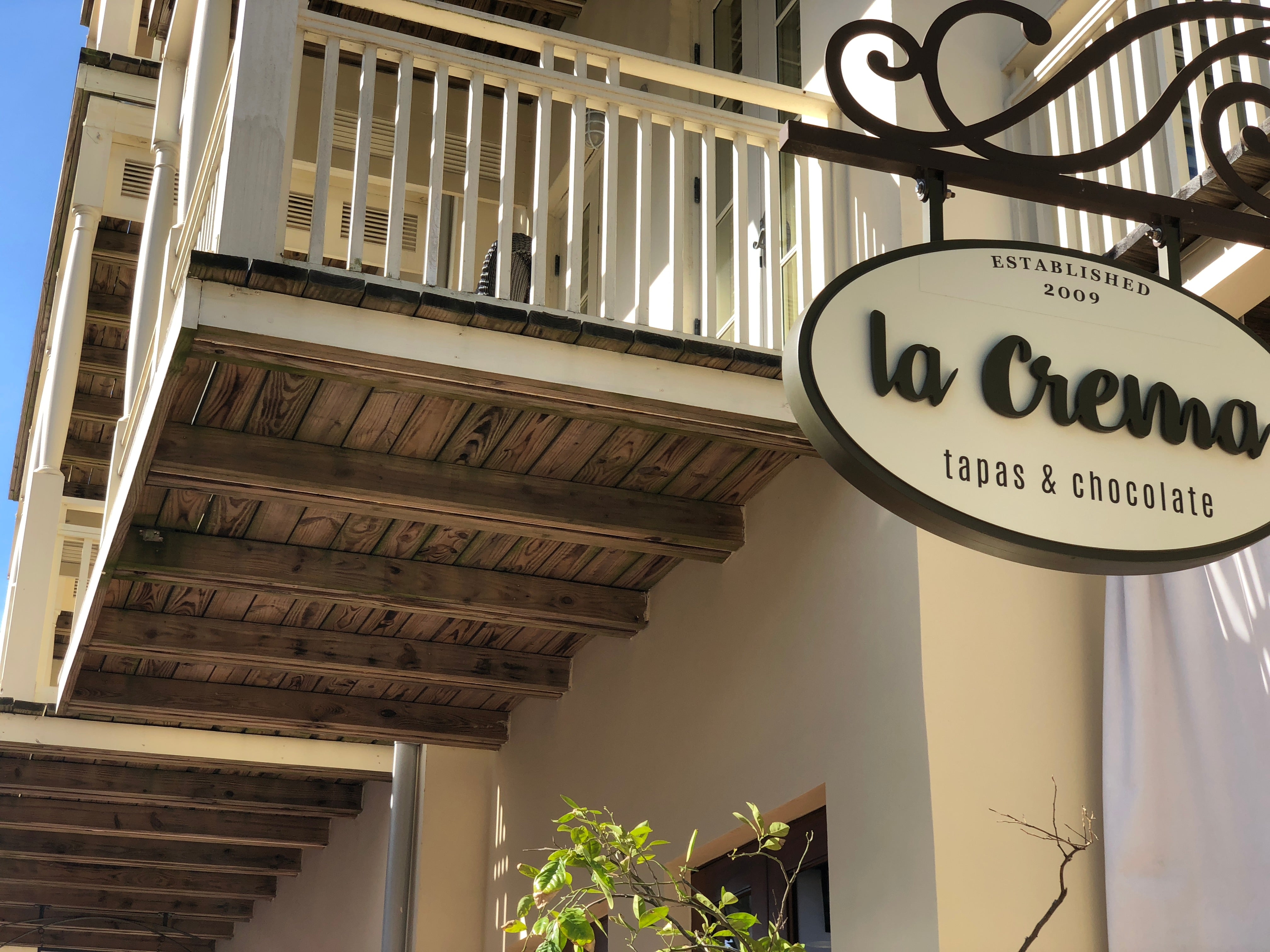 La Crema Tapas & Chocolate